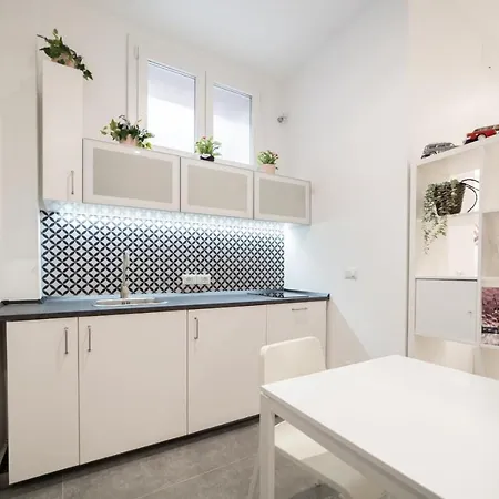 Reyhome Santa Filomena كاتانيا